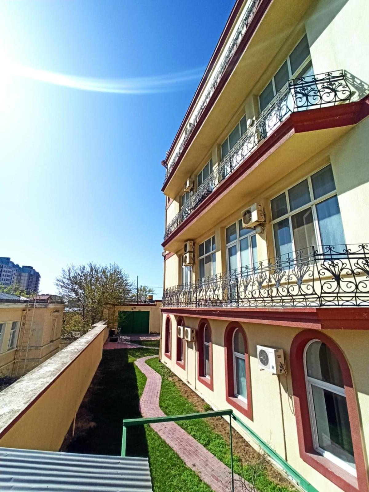 Red Roof Seaview Hotel Baku Eksteriør billede